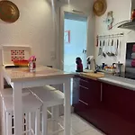 Апартаменты Paradis Du Soleil-plage De La Roquille - 4 Personnes- Clim-parking