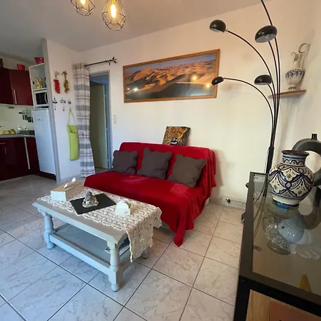 Apartment Paradis Du Soleil-plage De La Roquille - 4 Personnes- Clim-parking *